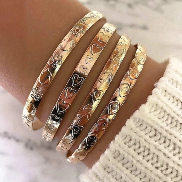 4 pc Heart Textured Bangle Bracelets - Picture 1 of 4
